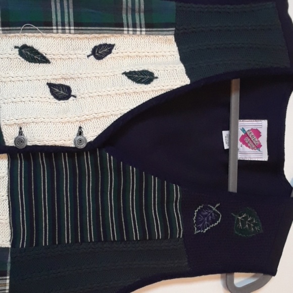 Karen Hart vest - Picture 2 of 6